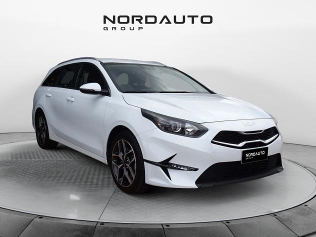Kia ceed 1.6 CRDi 136 CV MHEV iMT SW Business Class - Foto 2