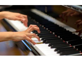 Lezioni di pianoforte per adulti a Milano