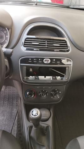 Fiat Punto 1.3 MJT II S&S 95 CV 5 porte Street - Foto 7