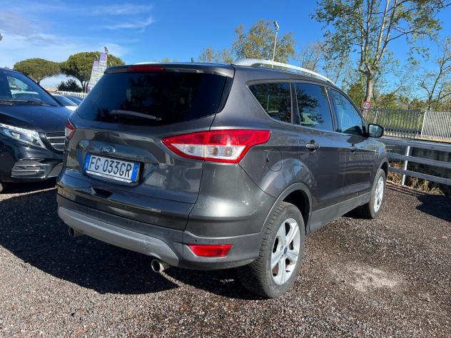 Ford Kuga 2.0 TDCI S&S Titanium - Foto 5