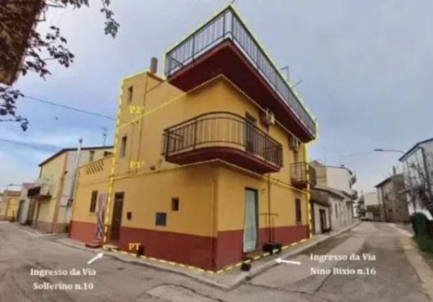 Immobile in asta di 197 m² in vendita a Banzi - Foto 2
