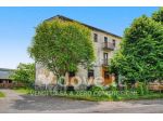 Palazzo / Stabile di 800 m² con più di 5 locali in vendita a Cadorago [rif. &hellip;