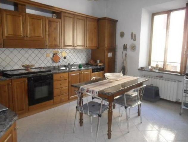 Appartamento in vendita a Colle di Val d'Elsa 148 mq Rif: 754449