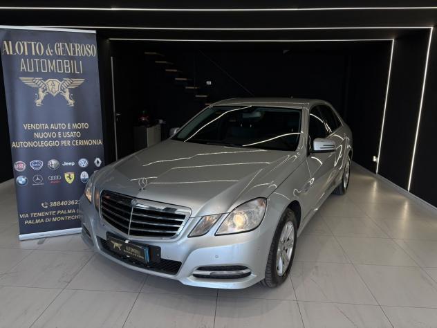 Mercedes-benz E 220 CDI BlueEFFICIENCY Avantgarde