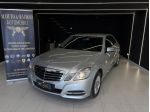Mercedes-benz E 220 CDI BlueEFFICIENCY Avantgarde