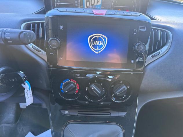 Lancia Ypsilon Ypsilon 1.0 firefly hybrid Gold s&s 70cv - Foto 8