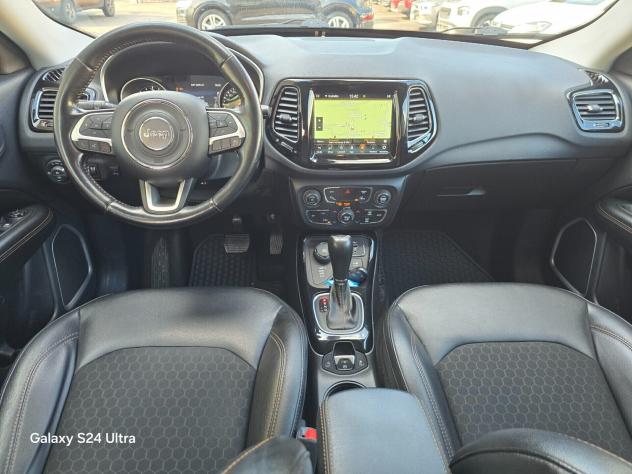 Jeep Compass 2.0 Multijet II aut. 4WD Limited - Foto 8