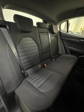 Alfa Romeo Stelvio 2.2 Turbodiesel 190CV AT8 Q4 Executive - Foto 9