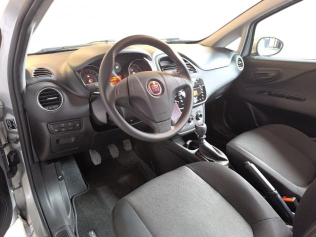 FIAT Punto 1.2 BENZINA 69 HP 3P STREET NEOPATENTATI - Foto 9