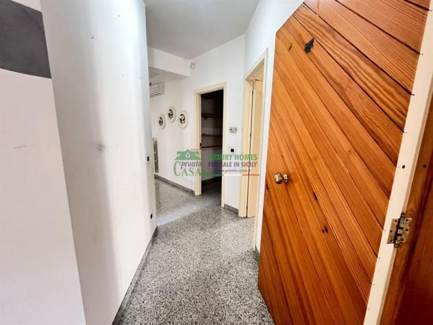 Rif: 2742 - Ampio appartamento di 150 mq con balconi perimetrali e posto auto in garage – Comiso - Foto 2