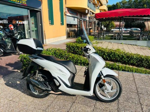 HONDA SH 150 TUTTO INCLUSO ANCHE PASSAGGIO! MINI RATE rif. 23992681 - Foto 5