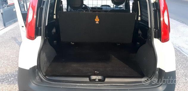 Fiat panda van 1.3 mj 2 posti 2016 km67000 - Foto 8