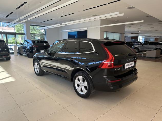 Volvo XC60 B4 D automatico Core - Foto 7