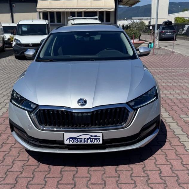 SKODA Octavia 2.0 TDI EVO SCR 150cv DSG WAGON EXECUTIVE rif. 24063483 - Foto 3