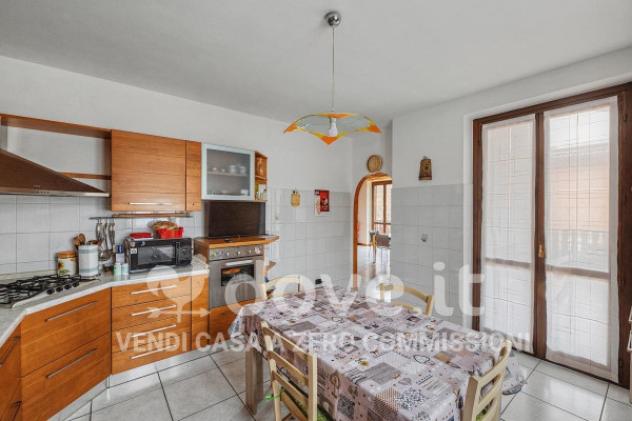 Villa di 277 m² con più di 5 locali in vendita a Arsago Seprio - Foto 18