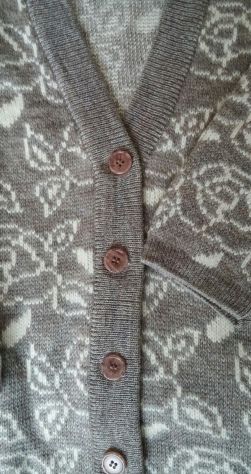 CARDIGAN DA DONNA CON DISEGNI FLOREALI - Foto 3