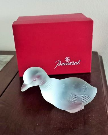 BACCARAT figurina vintage di papera in cristallo bianco e satinato.Dimension