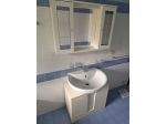 Bagno Mobile Sottolavabo e Specchio ed Altro