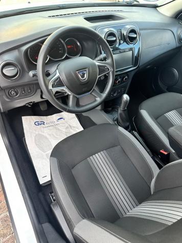 Dacia Sandero 0.9 TCe 90CV Serie Speciale Wow - Foto 9