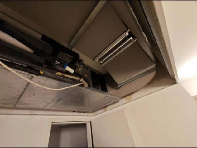 Immobile in asta di 694 m² con più di 5 locali e box auto in vendita a Mirano - Foto 8