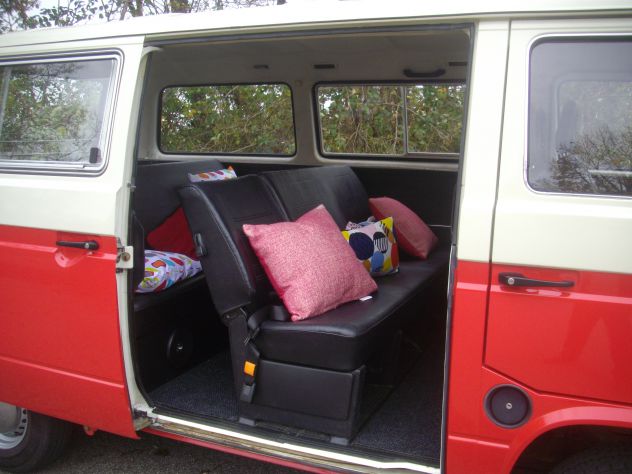 Noleggio Affitto Furgone Pulmino Epoca Volkswagen T3 Hippy Party Feste Matrimoni - Foto 4