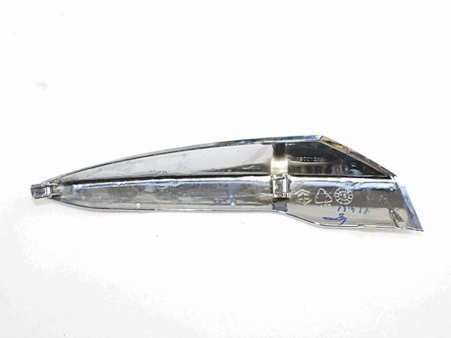MODANATURA CROMATA PROFILO POSTERIORE DESTRA PIAGGIO LIBERTY 50 S I-GET 2016 - 2018 1B001369 RIGHT SIDE REAR CHROMED MOLDING COVER - Foto 2
