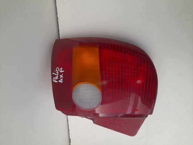 STOP FANALE POSTERIORE DESTRO FIAT Palio 1° Serie (9601)