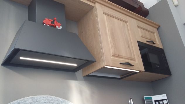 Cucina NUOVA in rovere naturale piano in pietra - Foto 10