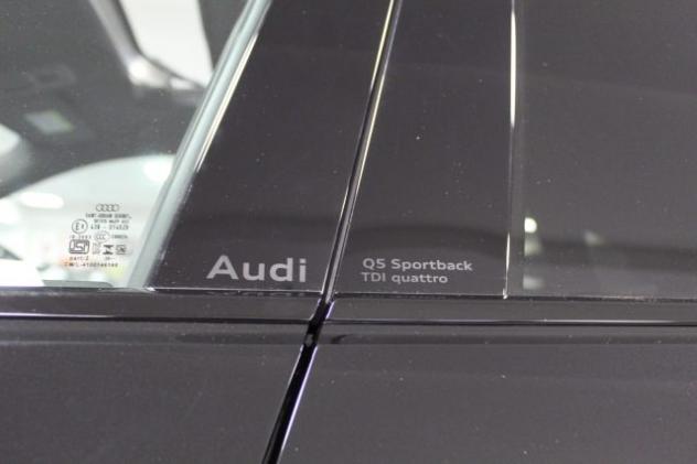 AUDI Q5 SPB 2.0 TDI Quattro S-Tronic S-Line Tetto KM0 MY26 rif. 24097476 - Foto 10