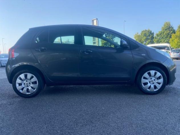 TOYOTA Yaris 1.0 5P. rif. 23938071 - Foto 7
