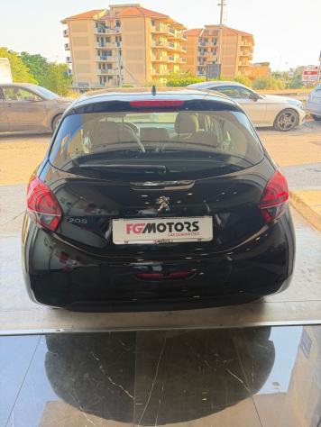 Peugeot 208 PureTech 68 5 porte Active - Foto 5