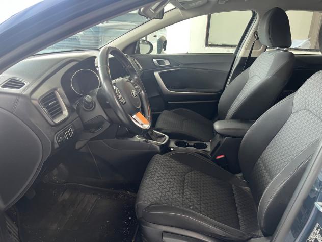 Kia Ceed 1.6 CRDi 115 CV 5p. Urban - Foto 9