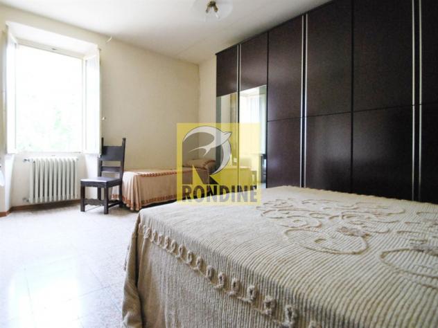 Casa indipendente cielo/terra, abbinata ai lati, attualmente divisa in 2 unità - Foto 16