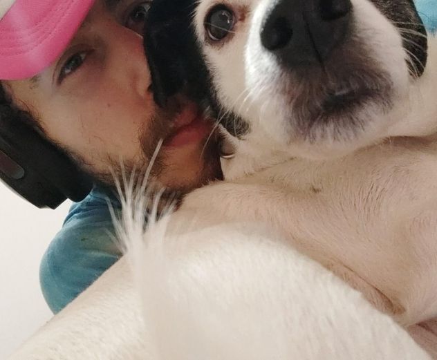Tuttofare e Dog Sitter: 28 anni, tanta energia e voglia di dare una mano!