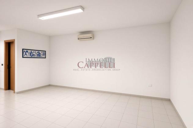 Vendita Ufficio da 113 mq con posto auto - Foto 9