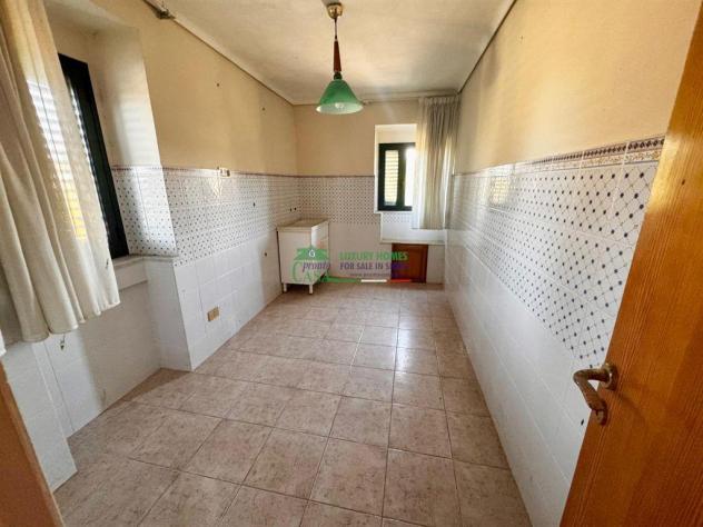 RIF. 9743 - Casale in pietra con Baglio - Foto 15