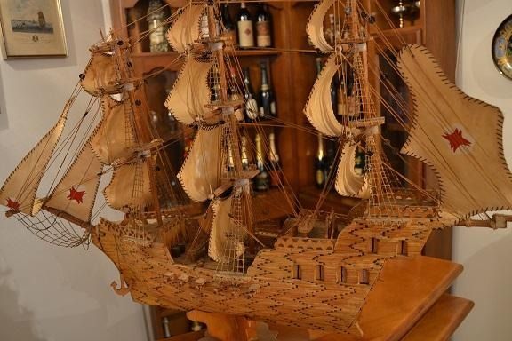 Veliero in legno