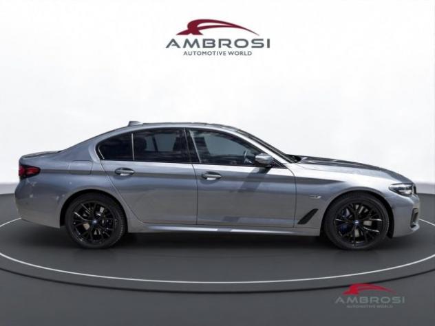 BMW 545 Serie 5 e xDrive M-Sport rif. 23802331 - Foto 5