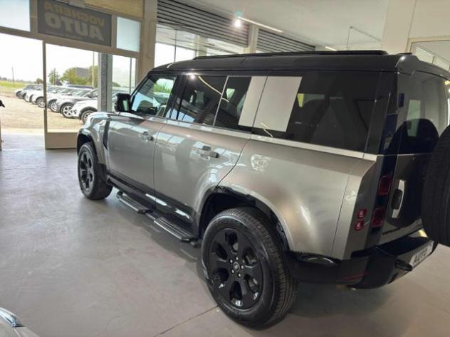 LAND ROVER Defender 110 3.0D I6 200 CV AWD Auto X-Dynamic SE rif. 22739015 - Foto 5