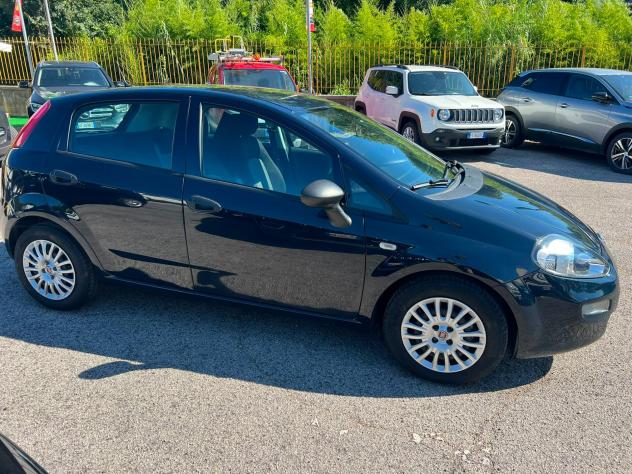 Fiat Punto 1.3 MJT II S&S 95 CV - Foto 10