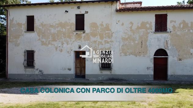 FAENZA – SARNA | AUTENTICA CASA COLONICA ROMAGNOLA CON FIENILE, AMPI SERVIZI E OLTRE 4.000 MQ DI TERRENO - Foto 2