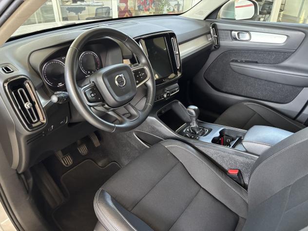 Volvo XC40 T3 - Foto 9