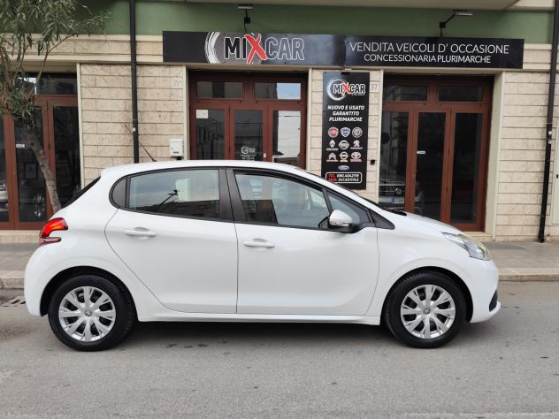 Peugeot 208 BlueHDi 75CV DIESEL ACTIVE - Foto 9