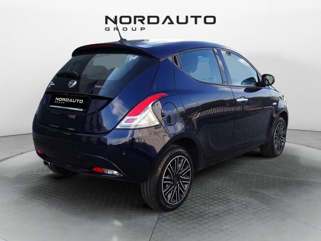 Lancia Ypsilon 3ª SERIE 1.0 FireFly 5 porte S&S Hybrid Ecochic Gold - Foto 3