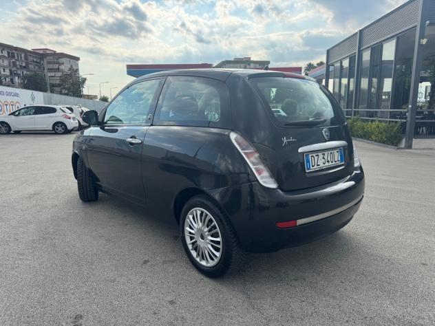 Lancia Ypsilon 1.4 Platino Ecochic GPL - Foto 8