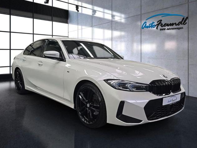 BMW Serie 3 320 i xDrive M-SPORT HUD CAMERA LED MEMO APPLE ASSIST