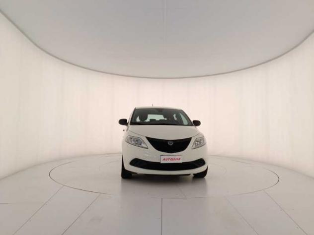 Lancia Ypsilon III 2015 1.0 hybrid Silver s&s 70cv - Foto 2