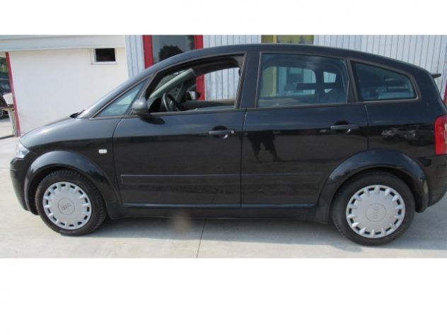AUDI A 2 1.4 TDI ADATTA ANCHE A NEOPATENTATI - Foto 6