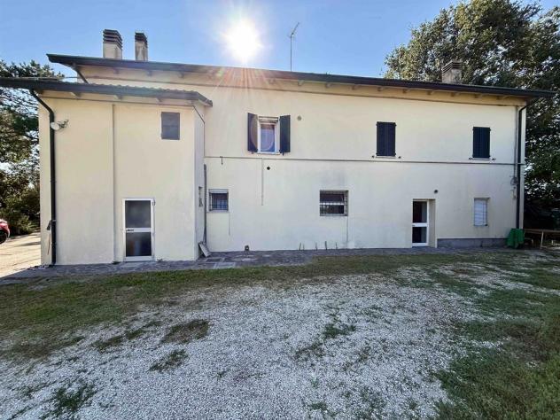 "La Casa della Quercia" – Spaziosa Casa Singola con Giardino a Russi - Foto 5