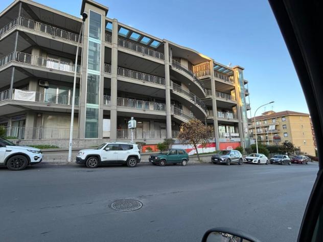 Locale commerciale in vendita a Caltanissetta